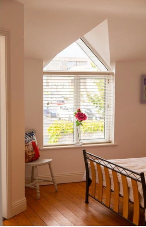 Two Bedroom Townhouse In The Heart Of Dungarvan Dungarvan  Exterior foto